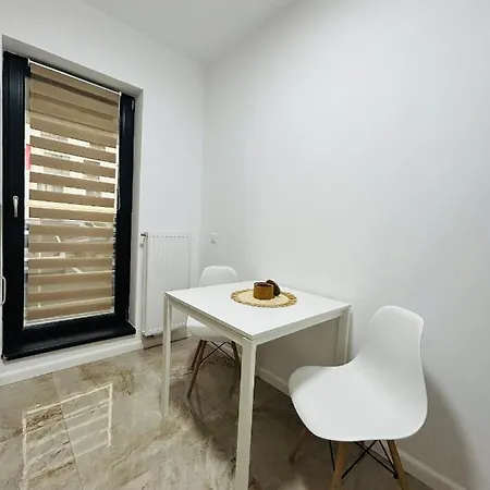 Studio Jupiter Plaza Sector 6 * Bucareste